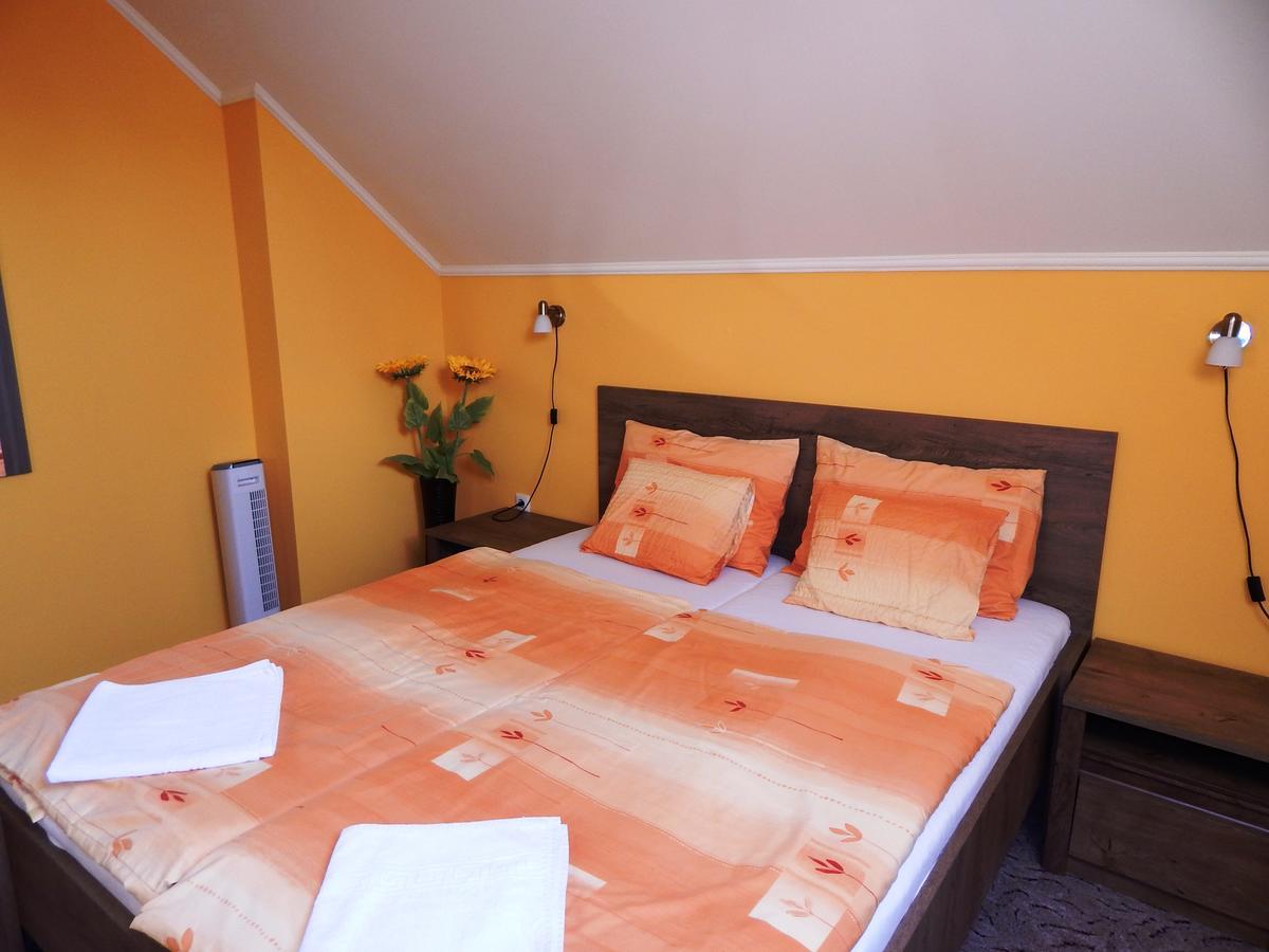 Voelgy Apartman Eger Exterior foto